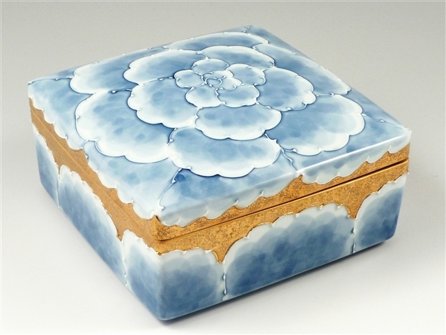 金牡丹正角　５寸蓋物