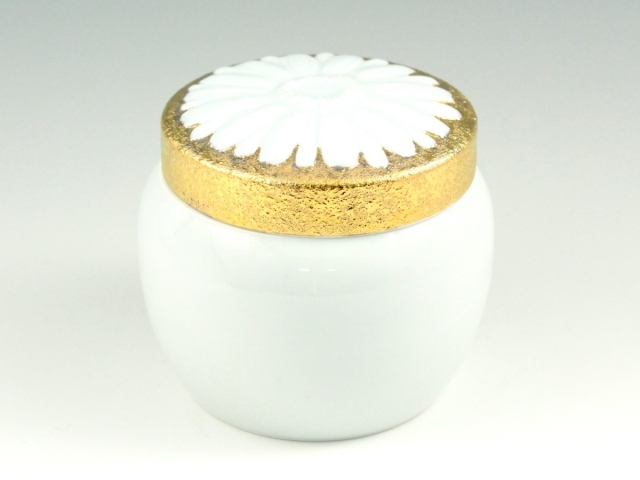 インテリア骨壺 金彩 メモリアルポット ４寸(内径9cm)