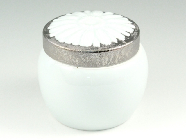 インテリア骨壺 プラチナ彩 メモリアルポット ５寸(内径12cm)