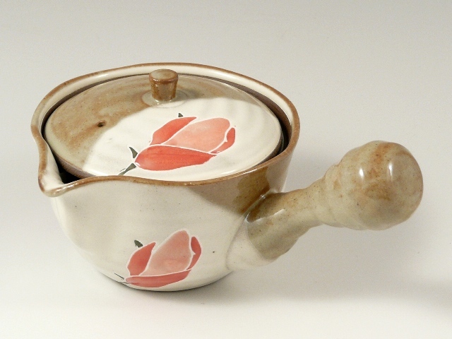 化粧もくれん（赤）　(Ｕ網)急須