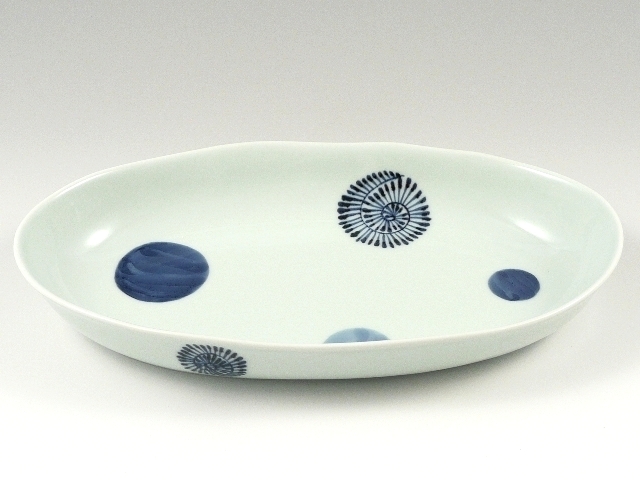 染付丸紋蛸唐草　楕円鉢(大)