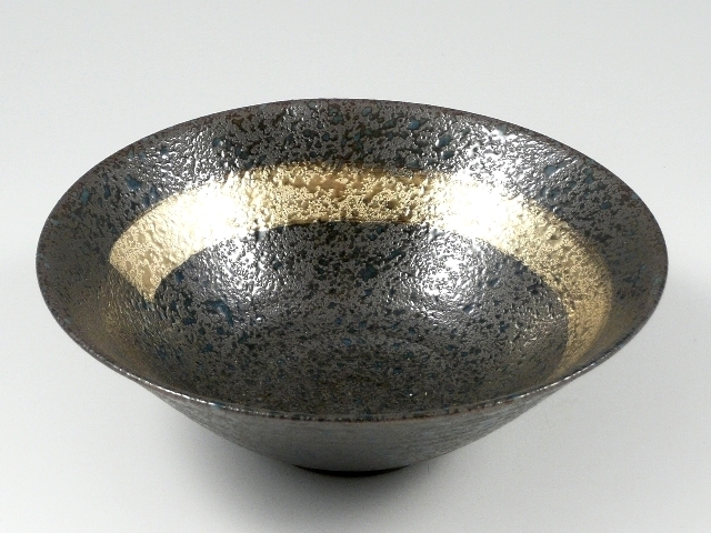 黒金彩青磁大鉢