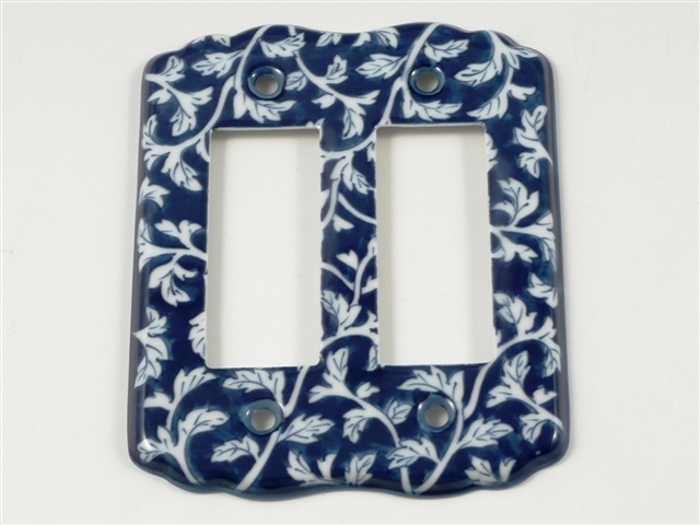 染付唐草紋様　スイッチプレート　６穴