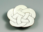 白磁プラチナ梅線結び　小皿