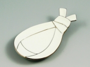 白磁プラチナ線袋型結び　小皿