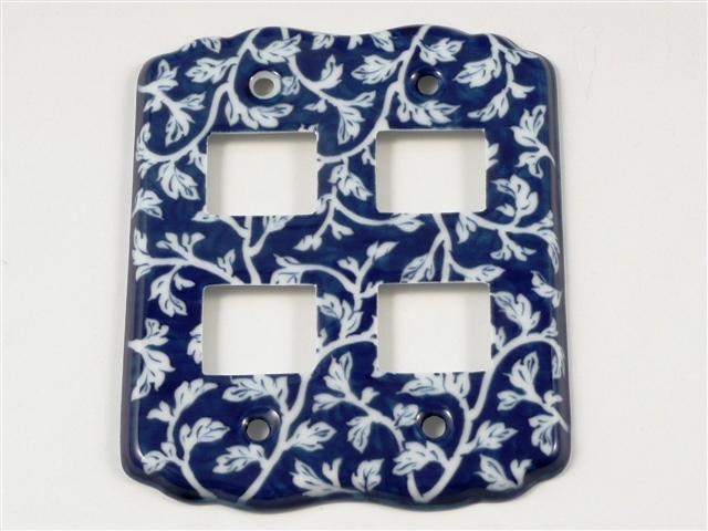 染付唐草紋様　スイッチプレート　４穴