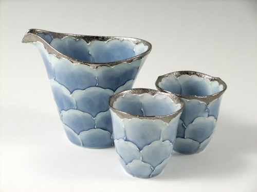 内外プラチナ牡丹　半酒器セット(片口酒器1 グイ呑2)