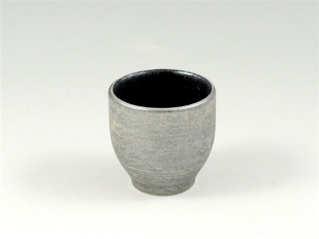 晶雲母銀　グイ呑