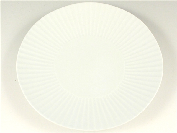 白磁　　しのぎ特大皿【9寸皿 26cmプレート】