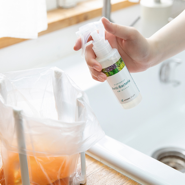 送料込 天然アロマ 抗菌 消臭スプレー アンチバクテリア 3点セット 100ml 100ml詰替用 2