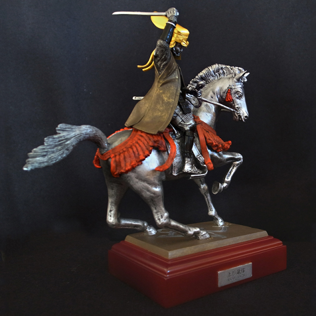 全国のカッコいい騎馬像10選！甲冑姿の武将が激アツ！ - トリップ