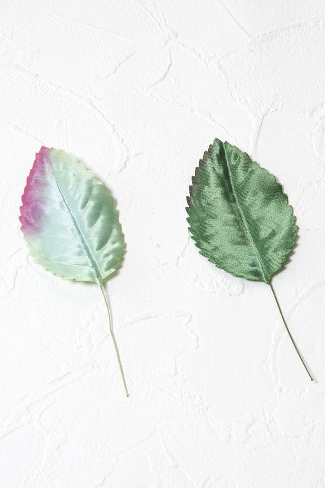 【アートフラワーパーツ・造花・染花・布花】サテンバラリーフ（大）