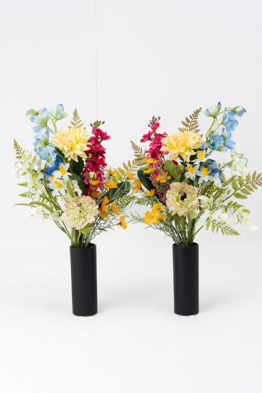 【豪華洋風仏花】蘭・ダリア・ラナンキュラスの供花 アーティフィシャルフラワー 左右一対セット（高級造花）お墓・お仏壇用
