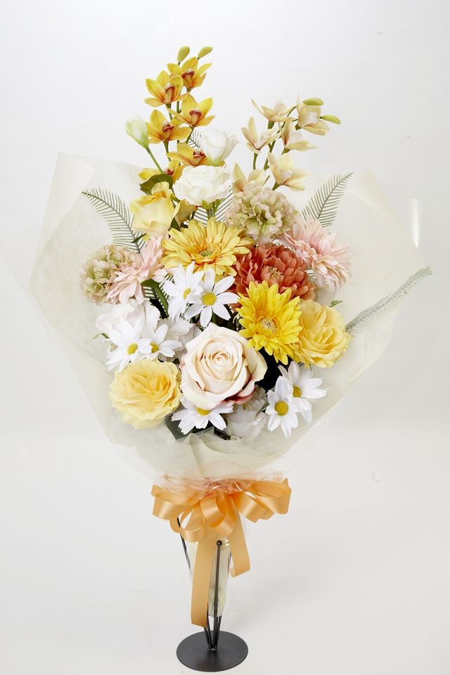 【贈答・贈呈用花束・造花花束・豪華花束】プロポーズ・記念日など記憶に残る枯れないフラワーギフト／ヴェネチアーノシャンパーニュ