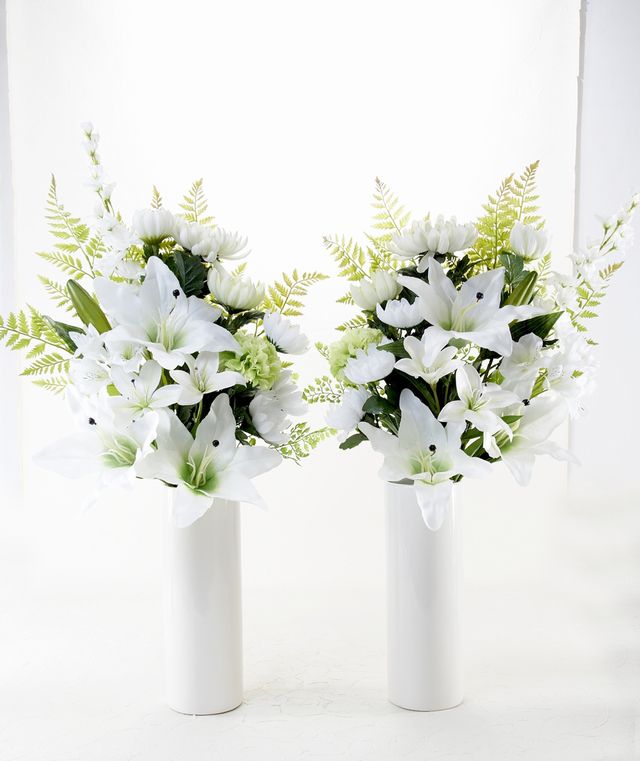【造花の仏花・供花】カサブランカ＆百合＆菊のモダン造花供花／2束セット（左右１対）