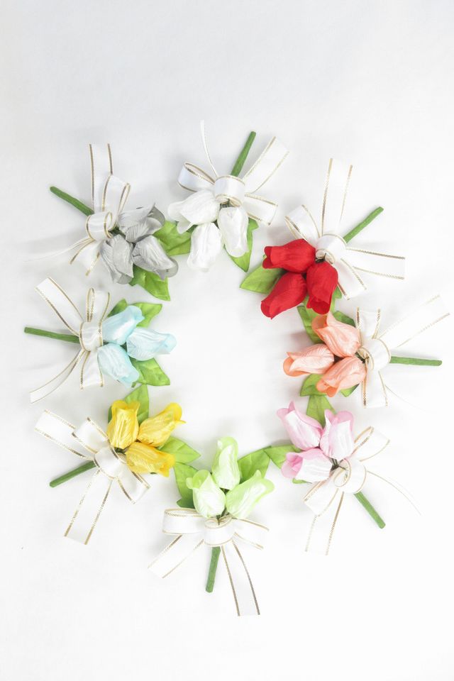 【卒業式・入学式・イベントの胸元に華を添えるミニコサージュ】リトルチューリップのミニコサージュ