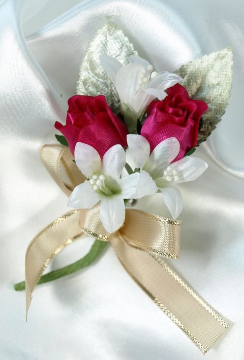 【卒業式・入学式・パーティー・イベント用のコサージュ】フリージアとミニバラのコサージュ（＃６）