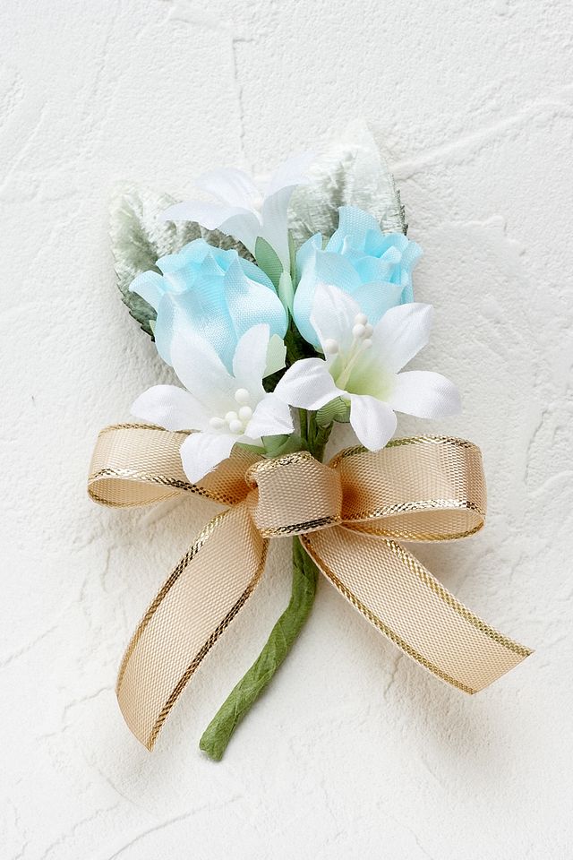 【卒業式・入学式・パーティー・イベント用のコサージュ】フリージアとミニバラのコサージュ（＃７）