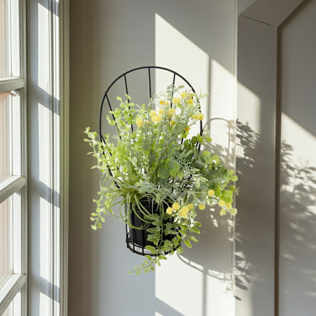 【造花 アーティフィシャルフラワー・割れない花器のナチュラルインテリアグリーンアレンジ】ミモザ＆ユーカリのアレンジ