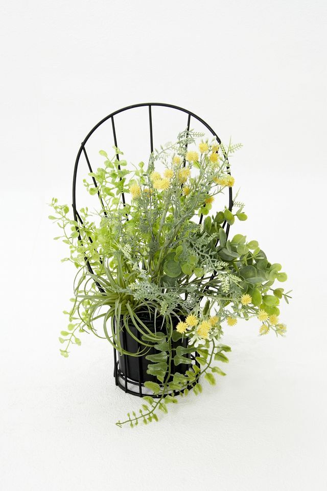 【造花 アーティフィシャルフラワー・割れない花器のナチュラルインテリアグリーンアレンジ】ミモザ＆ユーカリのアレンジ