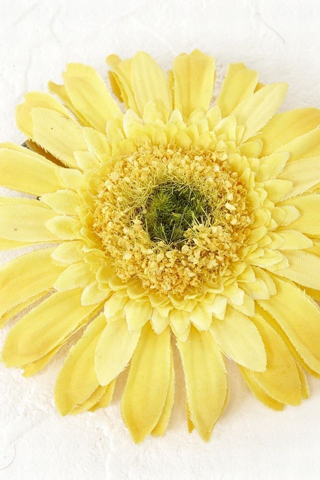 【コサージュ＆髪飾り・2wayタイプ】イエローガーベラ