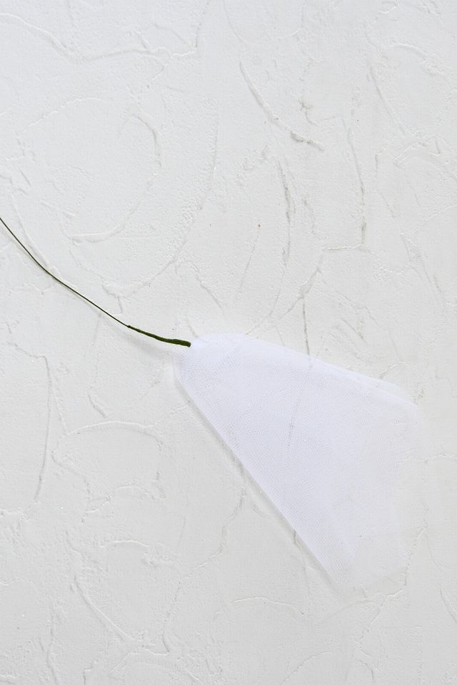 【アートフラワーパーツ・造花・染花・布花】ソフトチュール（大）／ホワイト