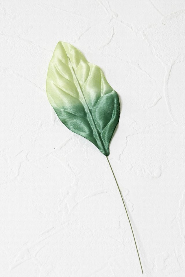 【アートフラワーパーツ・造花・染花・布花】サテンリーフ