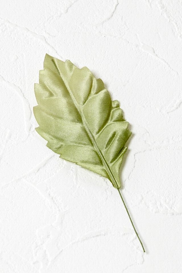 【アートフラワーパーツ・造花・染花・布花】バラリーフ（大）