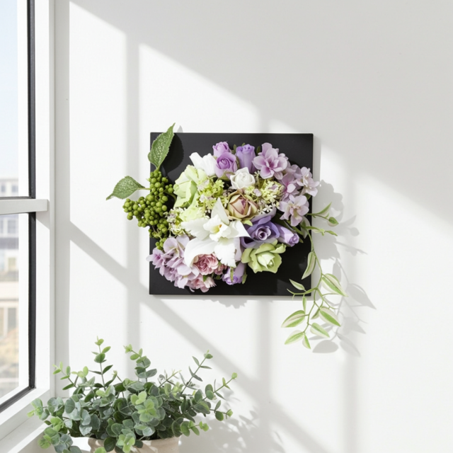 【アーティフィシャル壁掛・造花インテリアフラワー】スクエアフレームアレンジ・シエラ−紫恵蘭