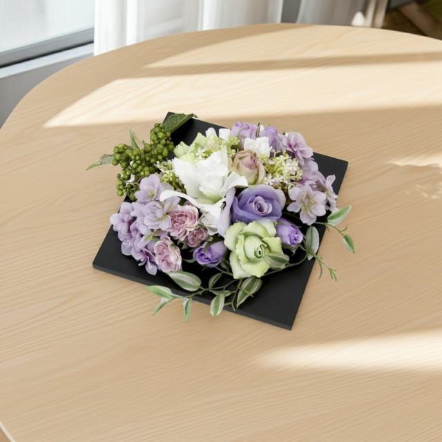 【アーティフィシャル壁掛・造花インテリアフラワー】スクエアフレームアレンジ・シエラ−紫恵蘭