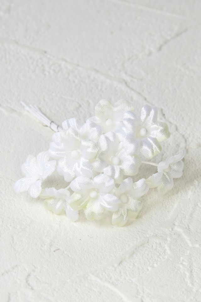 【アートフラワーパーツ・造花・染花・布花】ベビーカスミ（10輪/1束）