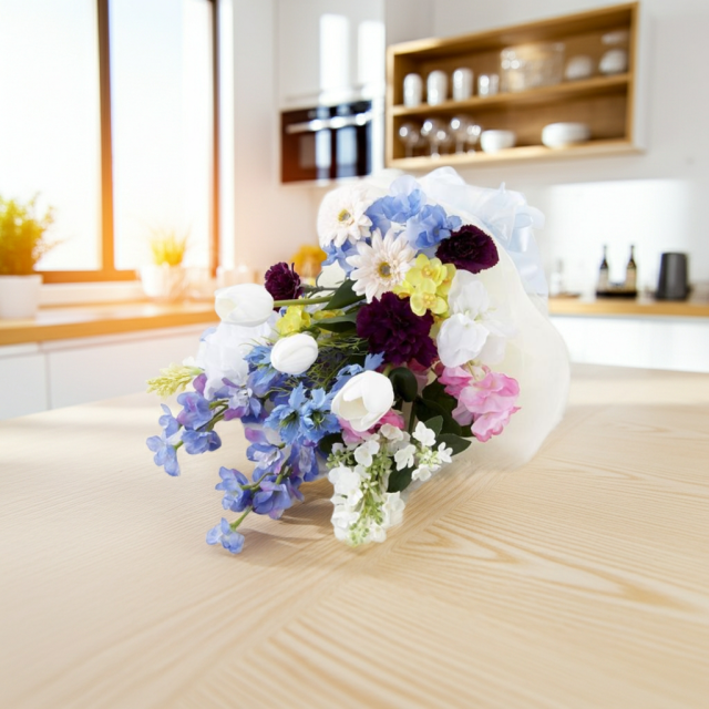 【贈答・贈呈用花束・造花花束・花束ギフト】スイートピーとチューリップのアーティフィシャルフラワーブーケ/ブルーミックス