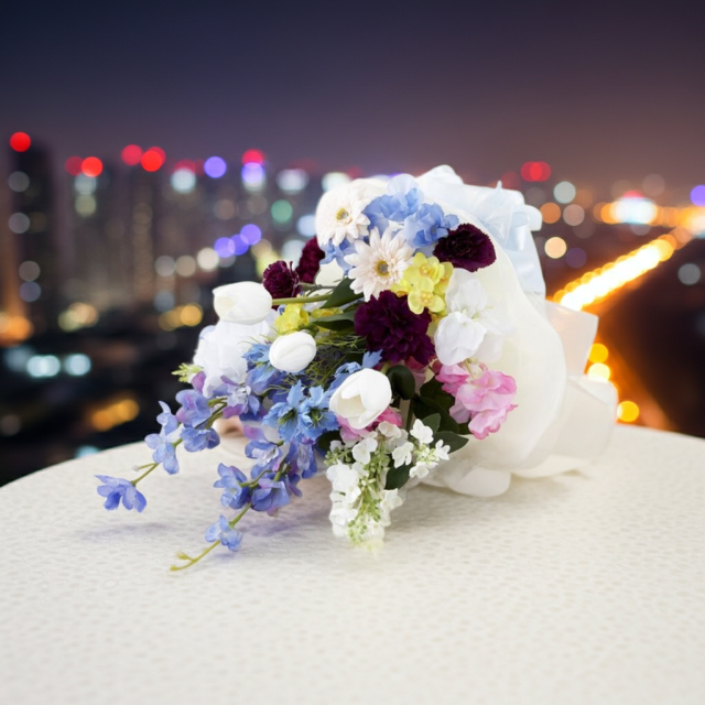 【贈答・贈呈用花束・造花花束・花束ギフト】スイートピーとチューリップのアーティフィシャルフラワーブーケ/ブルーミックス