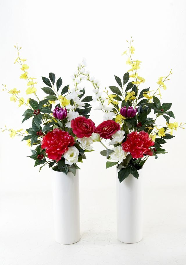 【造花の仏花・供花・お正月向け造花花束】牡丹とオンシジュームなどの艶やか迎春供花セット（左右１対）