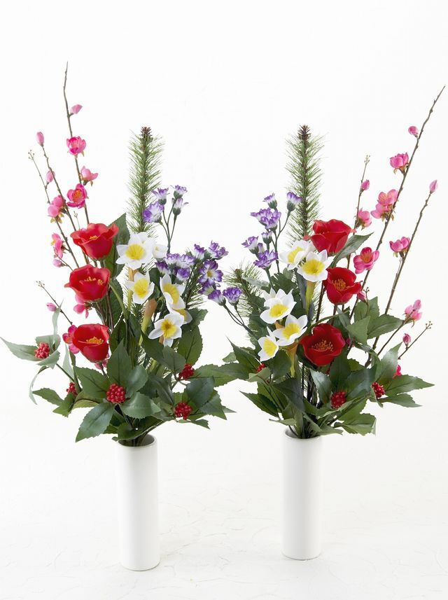【造花の仏花・供花・お正月向け造花花束】椿・水仙・梅などの賑わい迎春供花セット（左右１対）