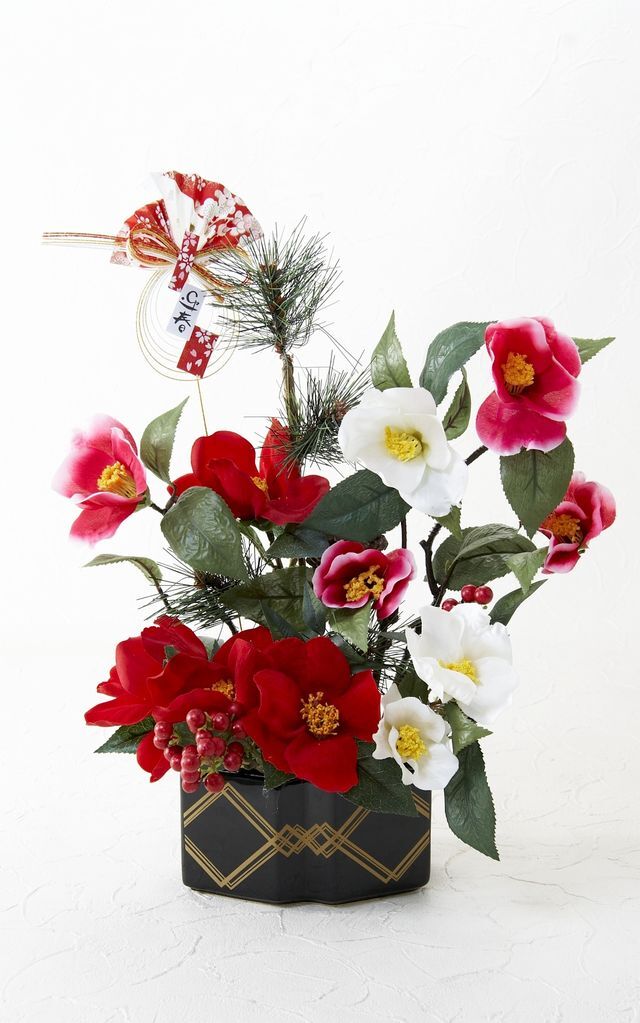 【造花・和モダン・お正月向けアートフラワーアレンジメント】花華