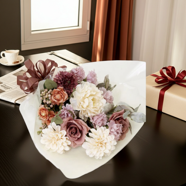 【贈答・贈呈用花束・造花花束・花束ギフト】バラとピオニーとカーネーションのアーティフィシャルフラワーブーケ/ダスティーローズ