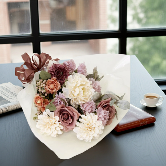 【贈答・贈呈用花束・造花花束・花束ギフト】バラとピオニーとカーネーションのアーティフィシャルフラワーブーケ/ダスティーローズ