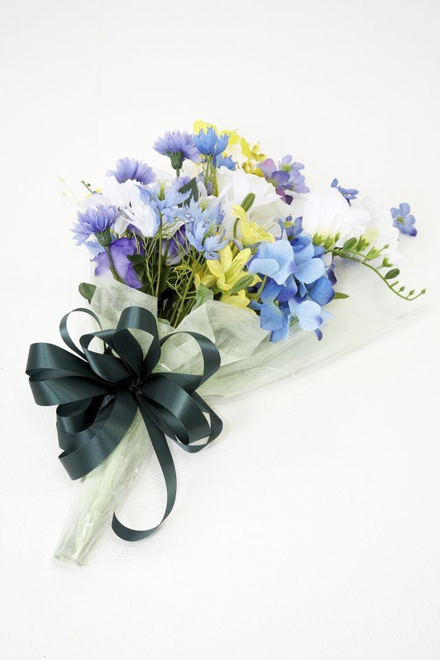 【贈答・贈呈用花束・造花花束・花束ギフト】バラとオンシジュームとデルフィニウムのアーティフィシャルフラワーブーケ