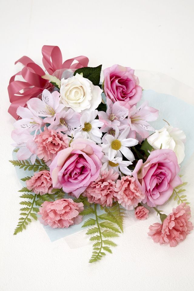 【贈答・贈呈用花束・造花花束・花束ギフト】バラとアルストロメリアとカーネーションのアーティフィシャルフラワーブーケ