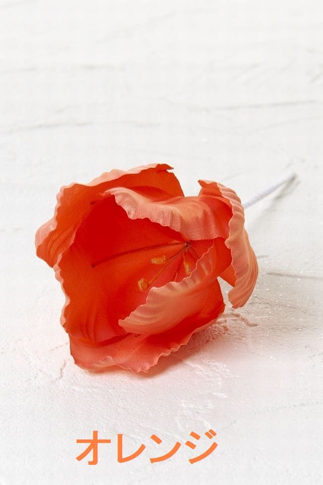 【卒業式・入学式・イベントの胸元に華を添えるコサージュ】チューリップのアートフラワーコサージュ