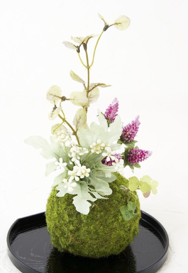 【造花 観葉植物 インテリアグリーン】こけ玉 和アレンジＩ（下皿付き）