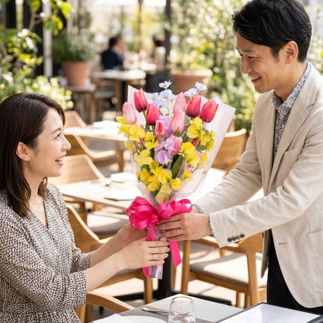 【一点もの】色鮮やかな愛を伝える｜至高のチューリップ＆スイートピーのプレミアムブーケ（プロポーズ・結婚式贈呈・誕生日）