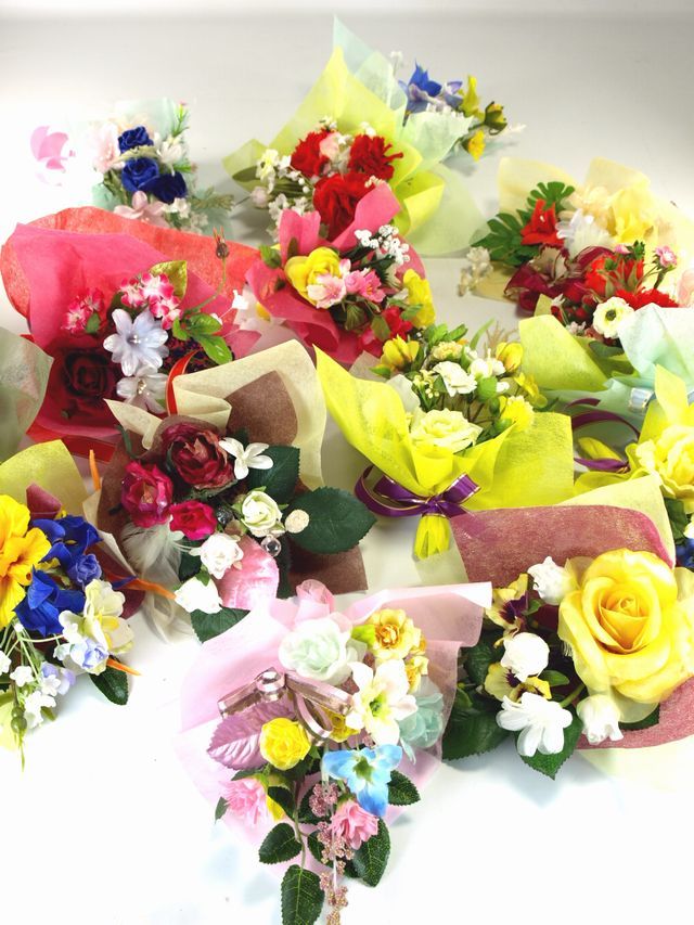 【造花ミニ花束】手のひらブーケ３２