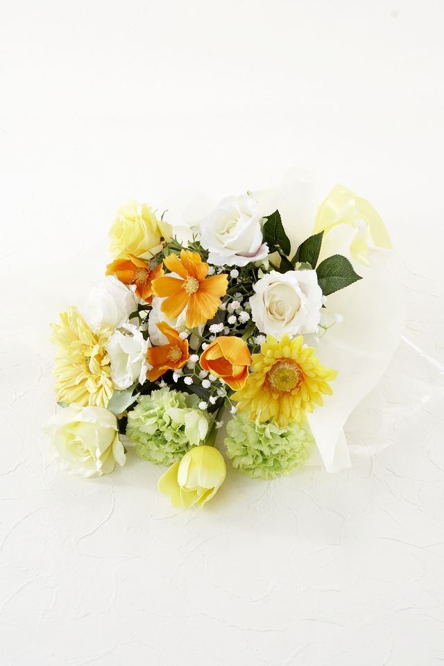 【贈答・贈呈用・造花花束】プロポーズ・記念日など記憶に残る枯れないフラワーギフト／プリズムイエローブーケ