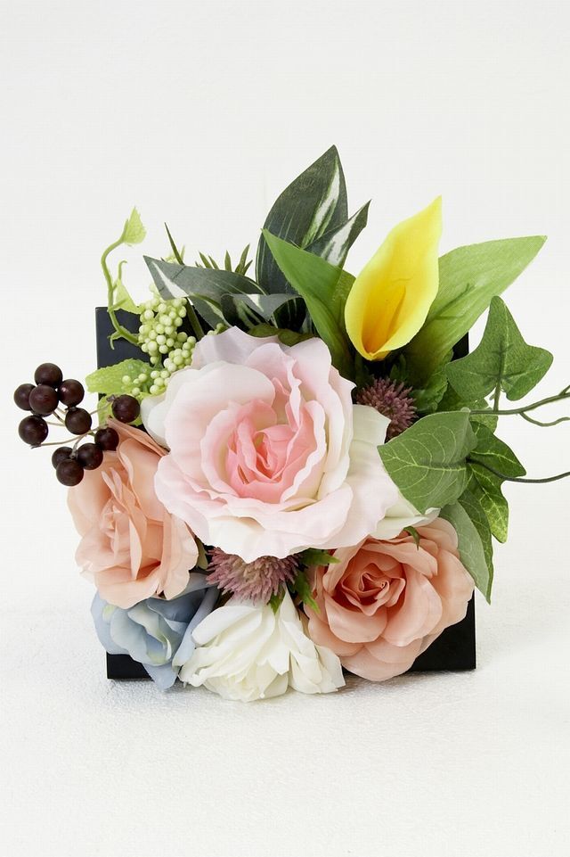 スクエアフレーム 造花アレンジメント】Mサイズ シリーズ ｜造花