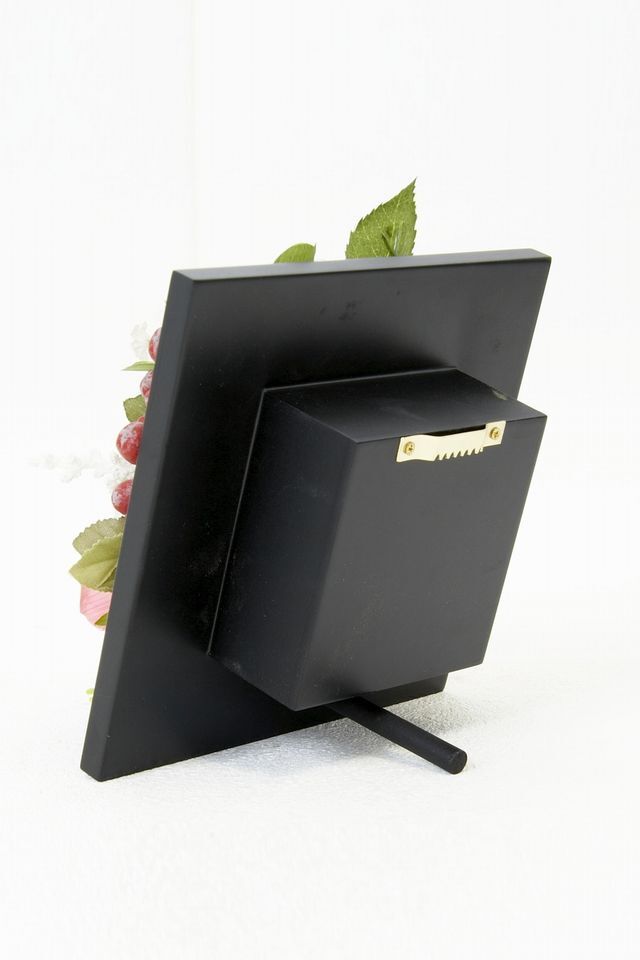 【スクエアフレーム　造花アレンジメント】Ｍサイズ　シリーズ