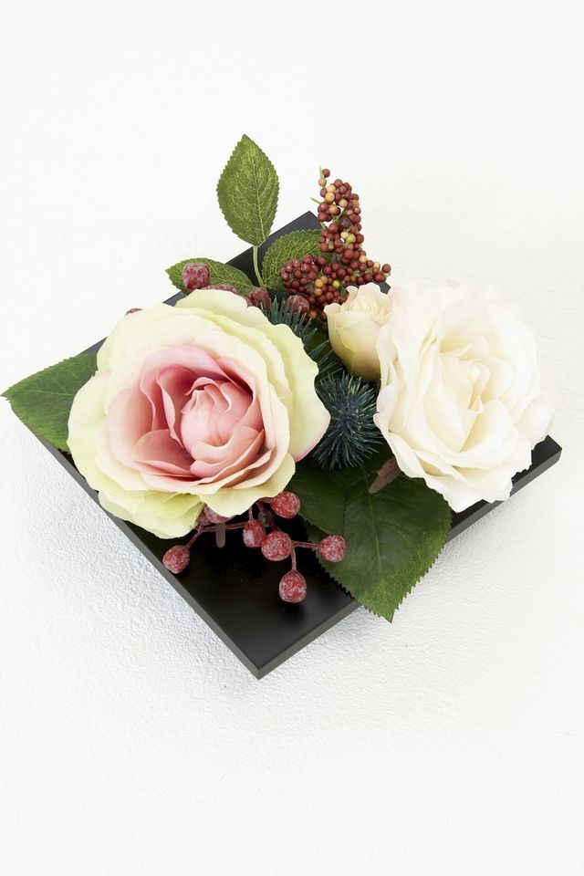 【スクエアフレーム　造花アレンジメント】Ｍサイズ　シリーズ