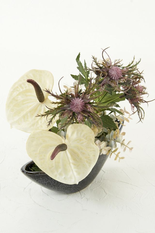 【造花・アーティフィシャルフラワー・インテリアアレンジ】アンスリュームとエリンジュームのナチュラルアレンジメント