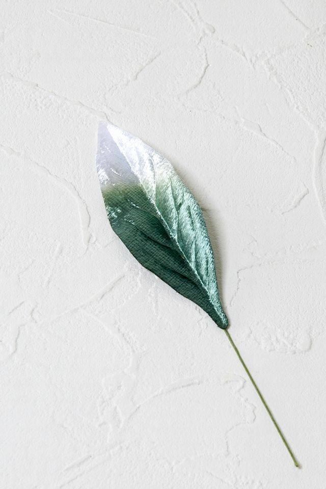 【アートフラワーパーツ・造花・染花・布花】シールシャクナゲリーフ（中）